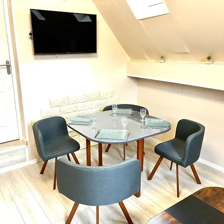 Le Confidentiel -love Room, Marbres, Jeux, Jacuzzi * Achenheim